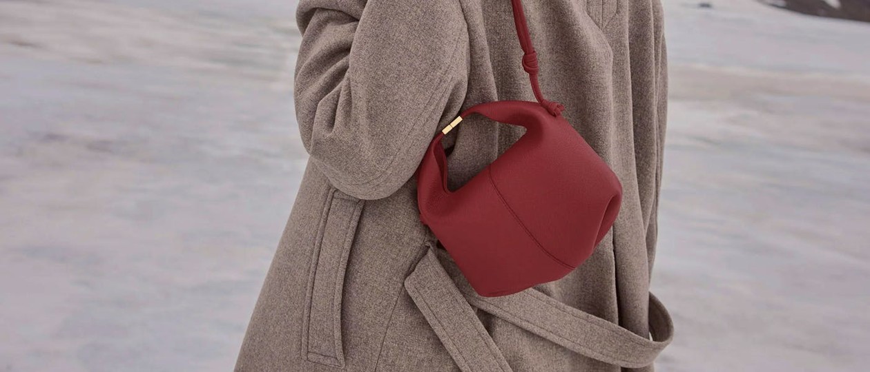 Image highlighting a minimalist design luxury bag or accessory